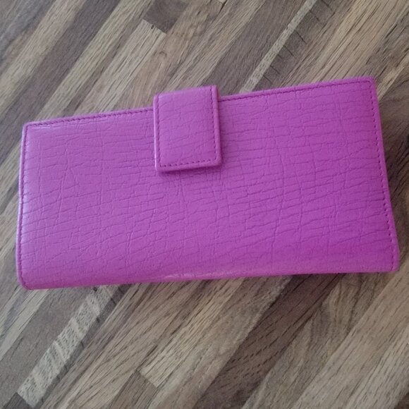 Gucci Leather Continental Wallet Purple with Silver Tone Hardware - Picture 5 of 10